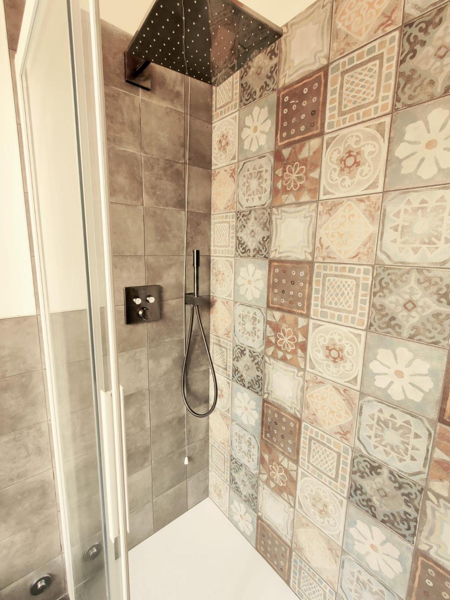 Freeabile Hotel Sondrio Kamer foto